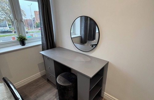 Anlaby Apartment | Charming modern one bedroom apartment complex