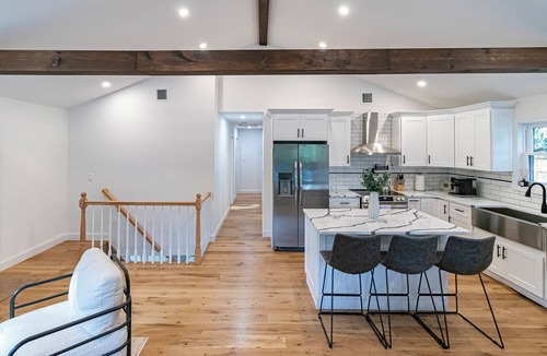 Westhampton House | Charming Modern home in Westhampton