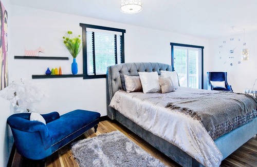 McFerrin Park House | Charming, modern home in the heart of Nashville with inviting deck & W/D