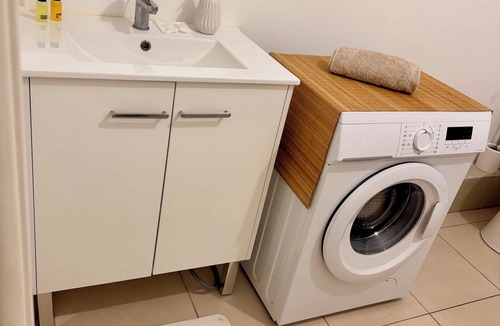 Estanove Apartment | Charming modern T2 with secure parking - Near Montpellier city center