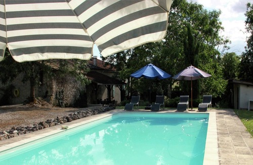Bourg-de-Visa Villa | Charming, modernised, authentic farmhouse in Bourg-De-Visa with Pool