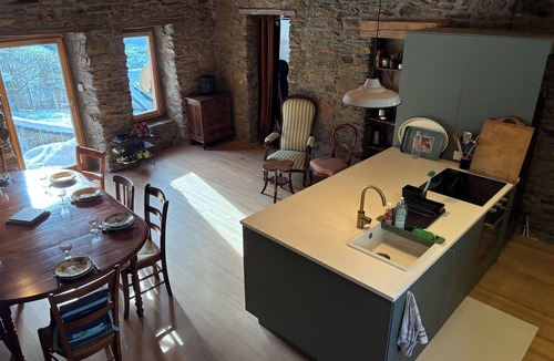 Baren House | Charming mountain barn