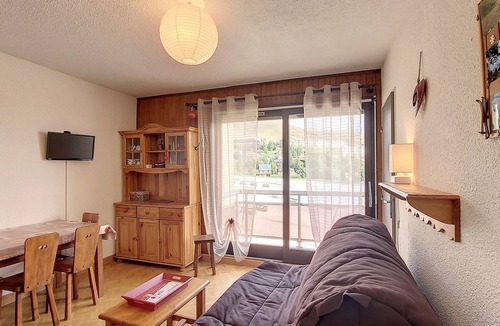 La Toussuire Apartment | Charming Mountain Studio 4 ppl, near slopes