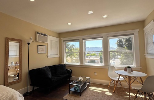 Glendale Apartment | Charming MountainViewnClose to Universal Studios