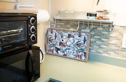 Ashland City Cabin | Charming Music City Tiny House