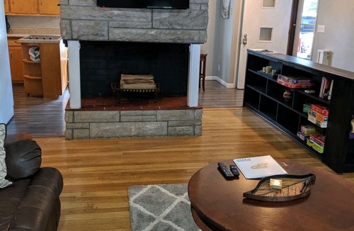 West Lafayette House | CHARMING NEIGHBORHOOD IN PURDUE'S BACKYARD
