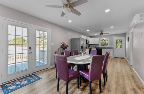 Prince George House | Charming New 3BR Retreat | Between Two Ponds