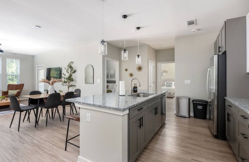 Athens Apartment | Charming, New Apt | Pool | Long Stays