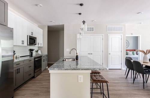 Athens Apartment | Charming, New Apt | Pool | Long Stays