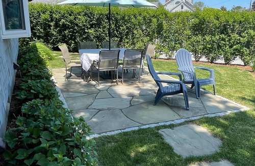 Westbrook Center Cottage | Charming New Beach Cottage