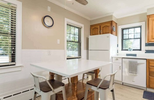 Woburn House | Charming New England Home