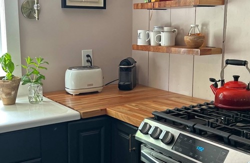 Cornwall-on-Hudson House | Charming newly renovated 2-bedroom house in the village of Cornwall-on-Hudson