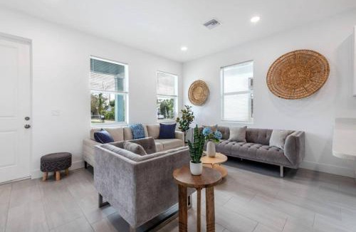 Westgate House | Charming Newly Built Home