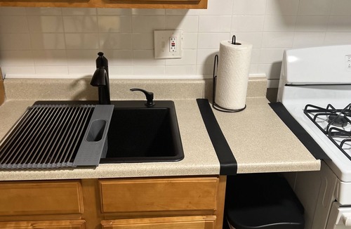 Meriden Apartment | Charming Newly Remodeled 1 Bdr