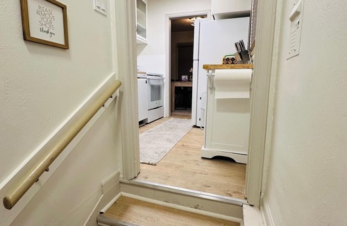 Casper House | Charming newly renovated 2 bedroom house in Casper