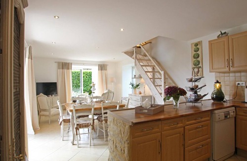 Brix Cottage | Charming Norman house with heated pool