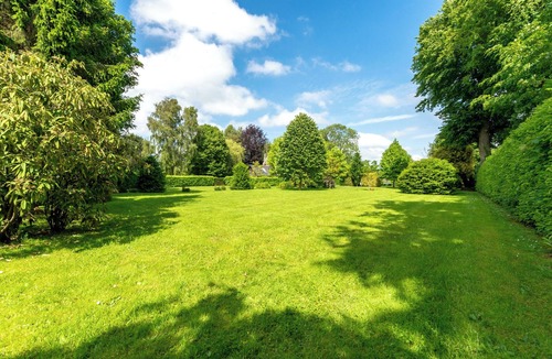 Luneray Cottage | Charming Normandy cottage with large garden, sheltered from the wind and 10' from the sea