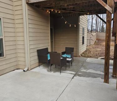 McDonough Apartment | Charming Oasis- Basement Unit