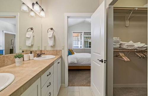 Southeast Bend House | Charming Oasis in SE Bend