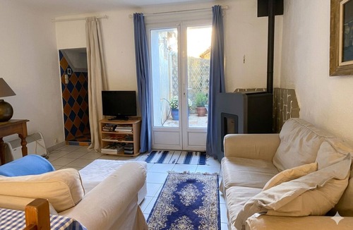 Quarante House | Charming Occitan Village House: Live Quarante Like a Local.