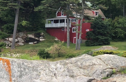 Bayville Cottage | Charming ocean-front cottage, stunning views of Linekin Bay out to Gulf of Maine