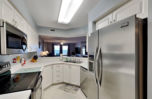 Seawinds Condo Condo | Charming Oceanfront Condo - Pool + Beach Access