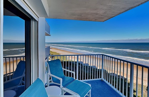 Seawinds Condo Condo | Charming Oceanfront Condo - Pool + Beach Access