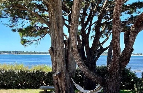 Asserac Villa | Charming oceanfront cottage