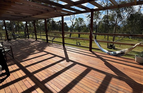 Briagolong Cabin | Charming off-grid cabin with room to explore