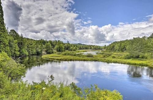 Town of Webb House | Charming Old Forge Home - Walk to Town & River!