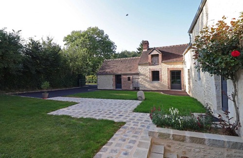 Aunou-sur-Orne Cottage | Charming old house with enclosed garden and pets allowed