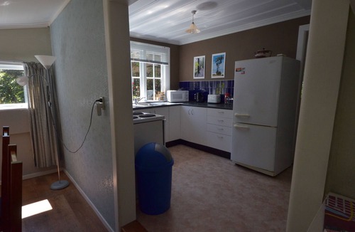 Reefton House | Charming older style cottage .