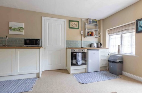 Mapledurwell Cottage | Charming one bedroom cottage