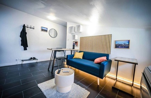 Melun House | Charming one-bedroom apartment in the heart of Melun