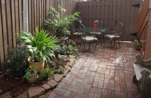 Dallas Apartment | Charming one bedroom historic home in Lakewood area of Dallas