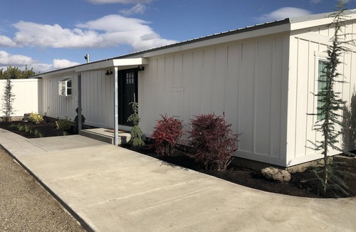 Benton City House | Charming Orchard Farm House