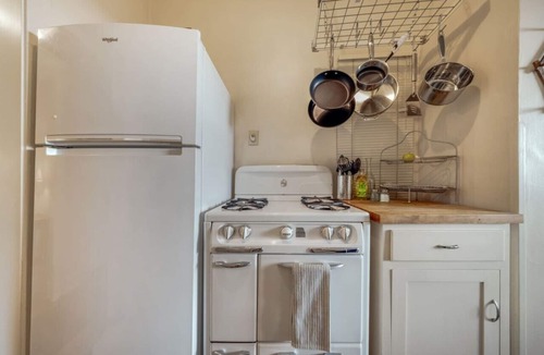 Sam Hughes House | Charming/Outdoor Dining/1 BR 1 BA/Sam Hughes