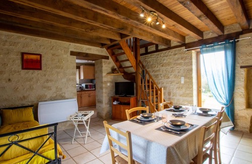 Granges-dAns Cottage | Charming Périgord House near Hautefort