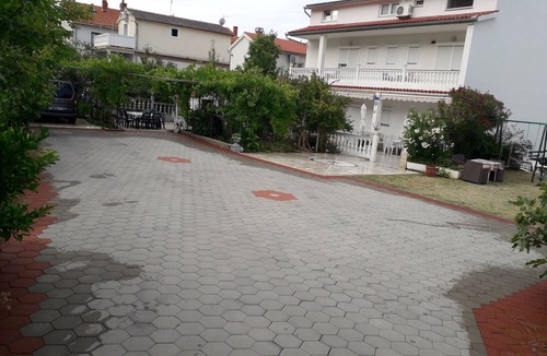 Palit House | Charming Palit Kroatien Holiday House With Garden