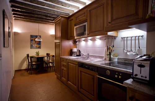 Quartier de la Folie-Mericourt Apartment | Charming Paris Apartment 2 Bedrooms/2 Bathrooms - Walk to Le Marais & Bastille