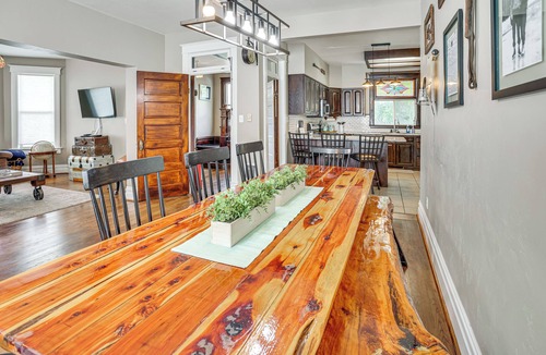 Paris House | Charming Paris House ~ 1 1/2 Mi to Canyon!