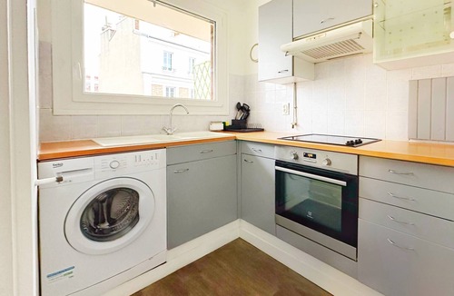 20th Arrondissement Apartment | Charming Parisian Apartment in the Heart of the 20th Arrondissement