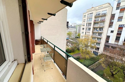 20th Arrondissement Apartment | Charming Parisian Apartment in the Heart of the 20th Arrondissement