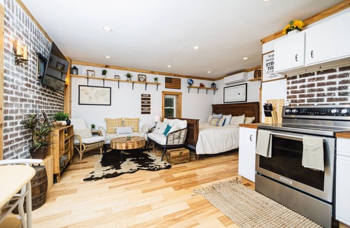 East Patchogue Cottage | Charming Patchogue Cottage!