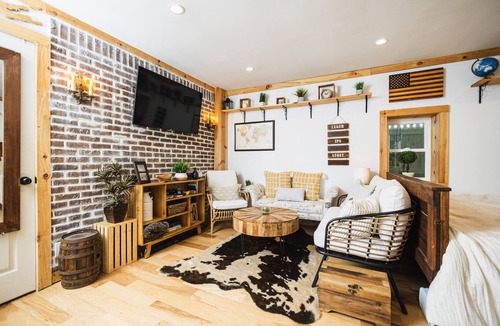 East Patchogue Cottage | Charming Patchogue Cottage!