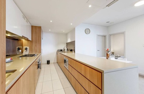 Wentworth Point Apartment | Charming & Peaceful - 2BR APT in Wentworth Point