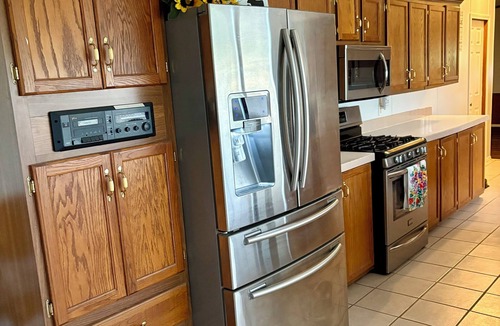 Pineville House | Charming, peaceful house in Pineville. Quiet setting only minutes to Elk River