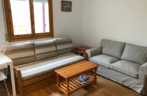 Jaca Apartment | Charming Penthouse with Pool and Parking in Jaca