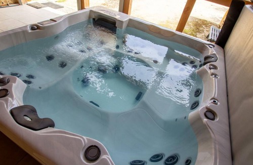 Saint-Avit-Riviere Cottage | Charming Perigord house with jacuzzi, 2 bedrooms near Monpazier