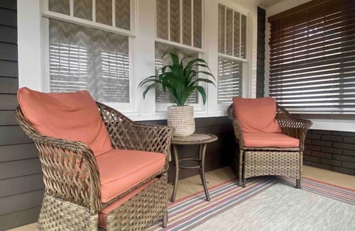 Terre Haute House | Charming Pet Friendly Bungalow